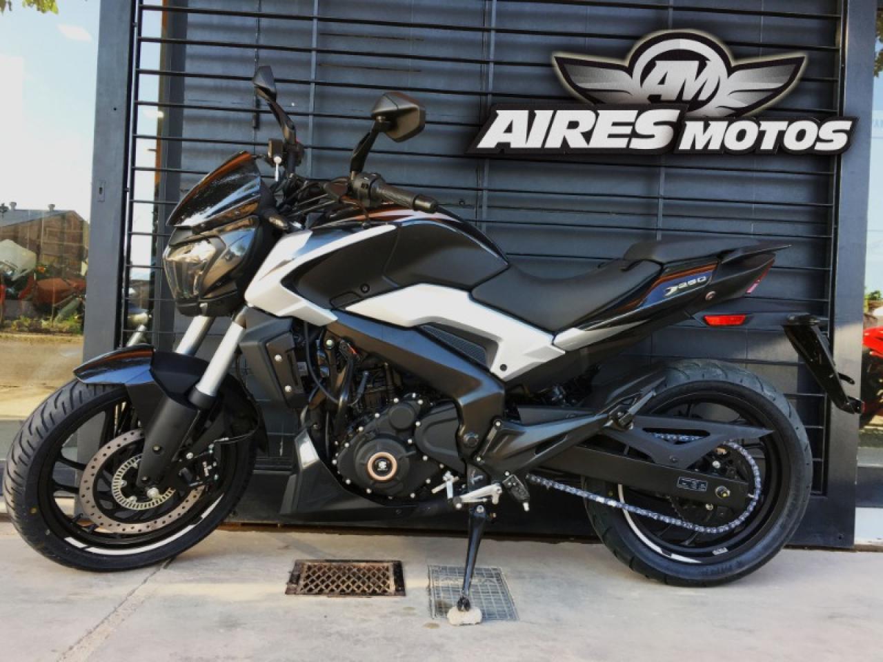 Bajaj Dominar 250